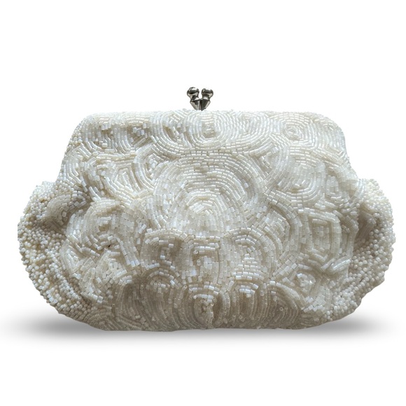 Elegant White Beaded Clutch - Picture 2 of 6